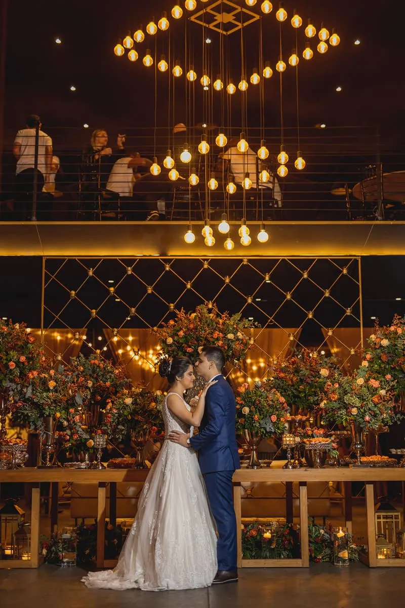 Momento de festa e alegria no casamento