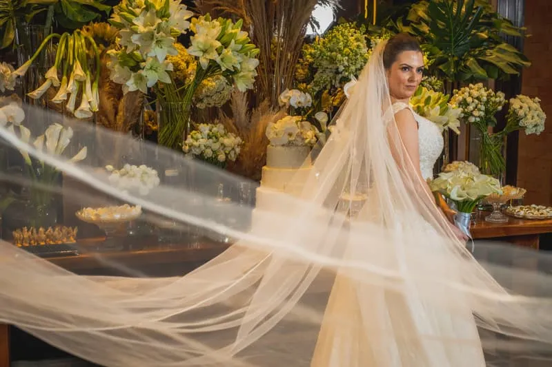 Momento de festa e alegria no casamento